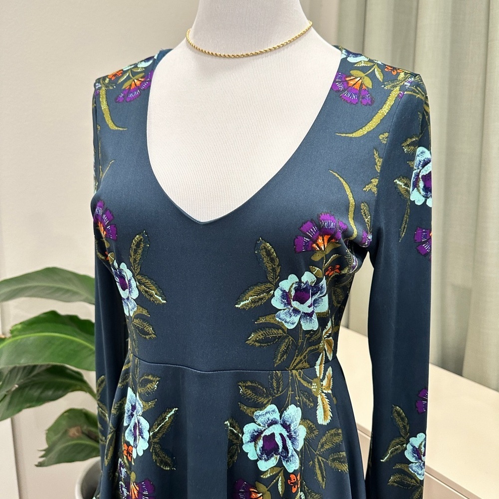 Floral V-Neck Long-Sleeve Mini Dress - Teal Floral - Picture 3 of 10